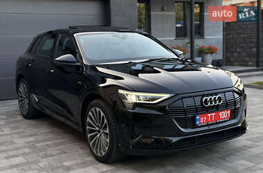 Внедорожник / Кроссовер Audi e-tron 2020 в 