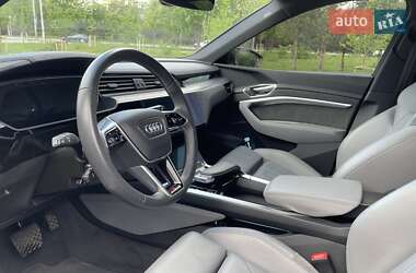 Внедорожник / Кроссовер Audi e-tron 2021 в Киеве
