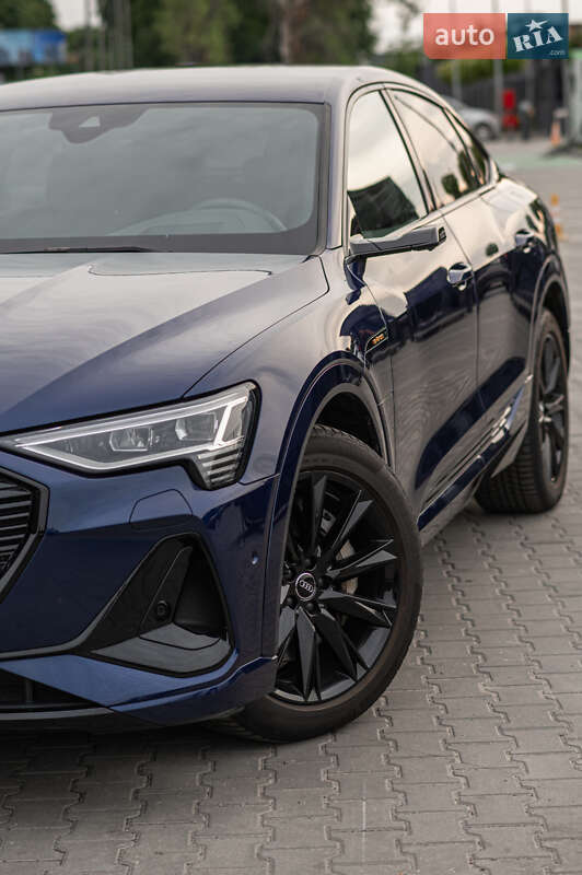 Внедорожник / Кроссовер Audi e-tron 2020 в Львове