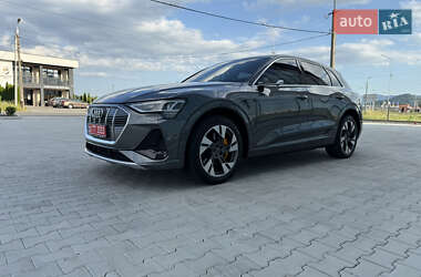 Внедорожник / Кроссовер Audi e-tron 2020 в Хусте