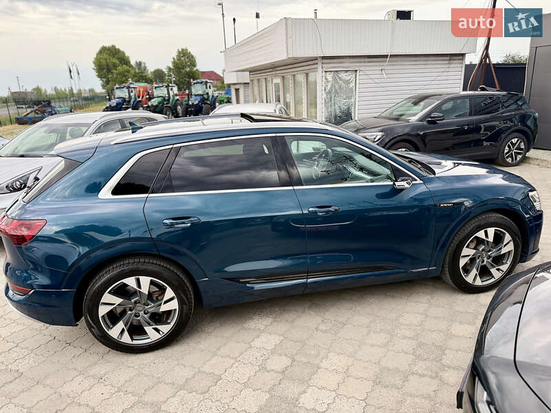 Внедорожник / Кроссовер Audi e-tron 2020 в Днепре фото 29 Внедорожник / Кроссовер Audi e-tron 2020 в Днепре