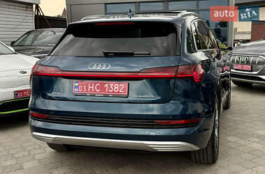 Позашляховик / Кросовер Audi e-tron 2020 в 