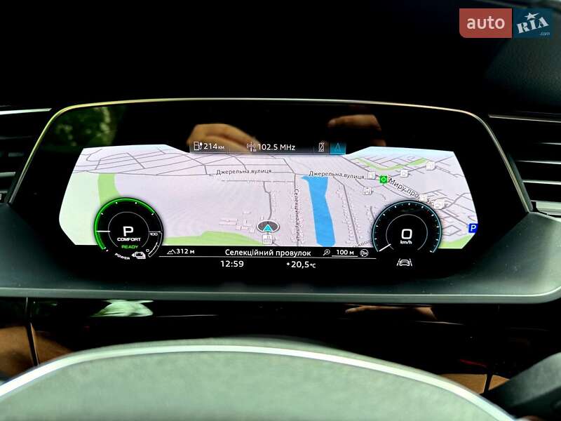 Внедорожник / Кроссовер Audi e-tron 2020 в Хмельницком
