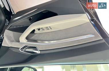 Внедорожник / Кроссовер Audi e-tron 2019 в 