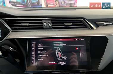 Внедорожник / Кроссовер Audi e-tron 2019 в 