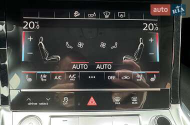 Внедорожник / Кроссовер Audi e-tron 2020 в 
