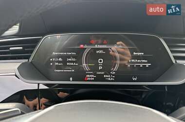 Внедорожник / Кроссовер Audi e-tron 2021 в 