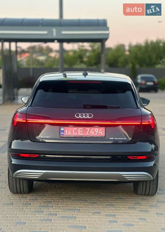 Внедорожник / Кроссовер Audi e-tron 2020 в Тернополе