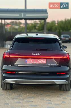 Внедорожник / Кроссовер Audi e-tron 2020 в 