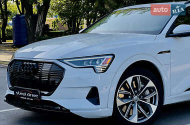 Внедорожник / Кроссовер Audi e-tron 2020 в Николаеве