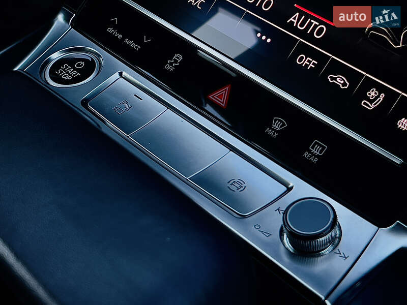 Внедорожник / Кроссовер Audi e-tron 2020 в Николаеве