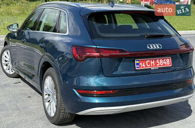 Внедорожник / Кроссовер Audi e-tron 2019 в 