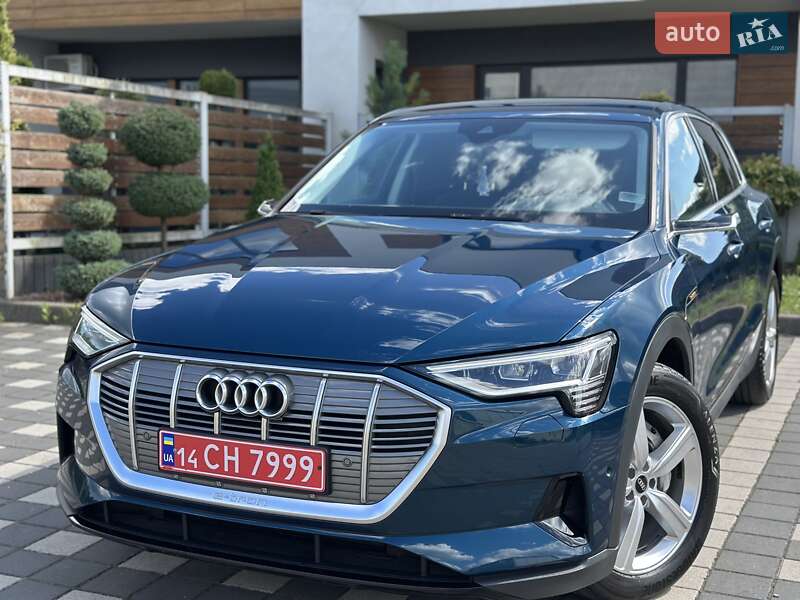 Внедорожник / Кроссовер Audi e-tron 2021 в Стрые