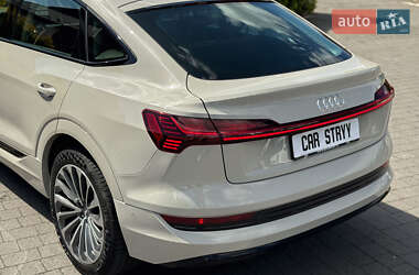 Позашляховик / Кросовер Audi e-tron 2020 в 