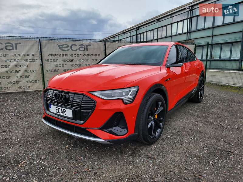 Внедорожник / Кроссовер Audi e-tron 2020 в Киеве