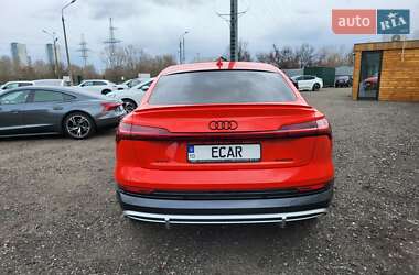 Внедорожник / Кроссовер Audi e-tron 2020 в 