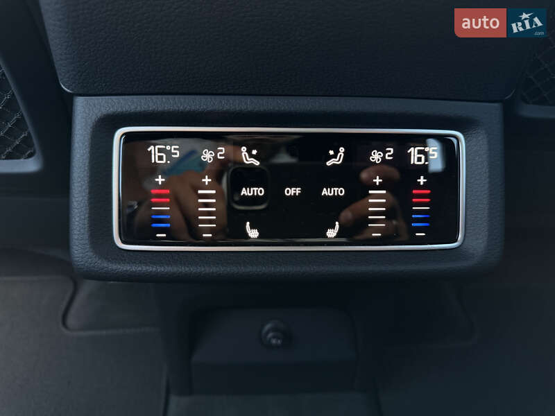 Внедорожник / Кроссовер Audi e-tron 2022 в Мукачево