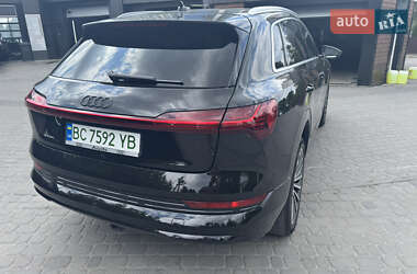 Внедорожник / Кроссовер Audi e-tron 2019 в 