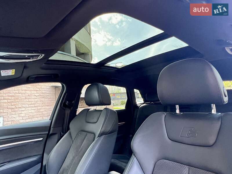 Внедорожник / Кроссовер Audi e-tron 2020 в Киеве
