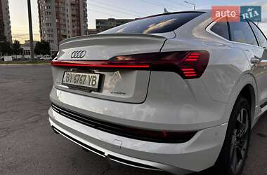 Внедорожник / Кроссовер Audi e-tron 2020 в 