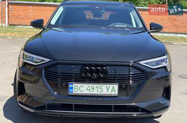 Внедорожник / Кроссовер Audi e-tron 2019 в 