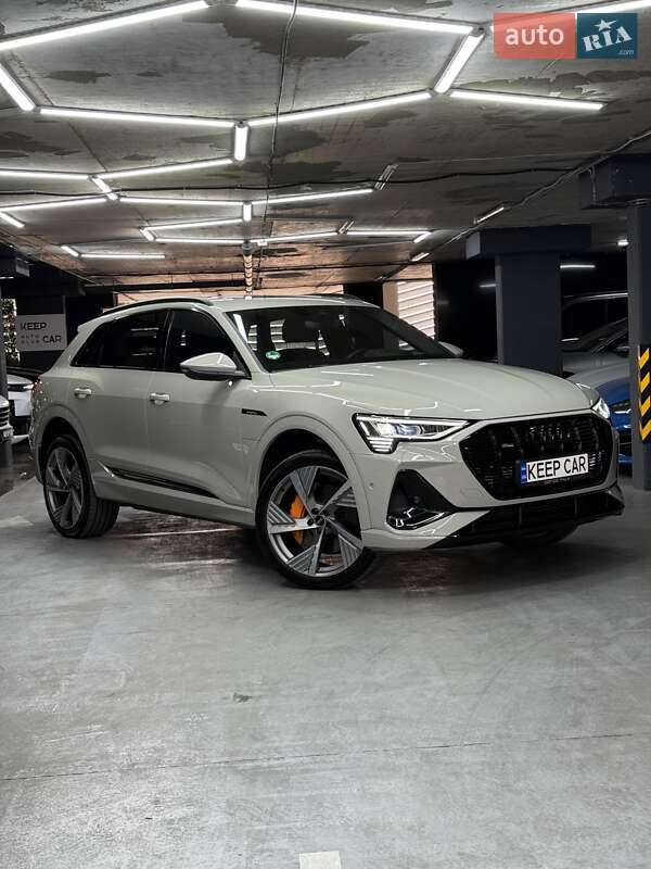 Внедорожник / Кроссовер Audi e-tron 2022 в Одессе