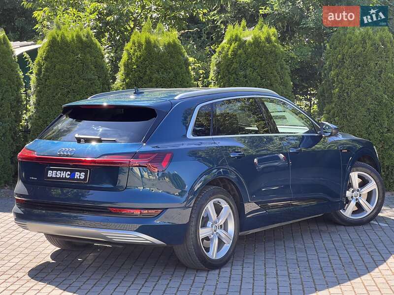 Позашляховик / Кросовер Audi e-tron 2019 в Львові