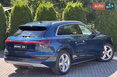 Позашляховик / Кросовер Audi e-tron 2019 в 