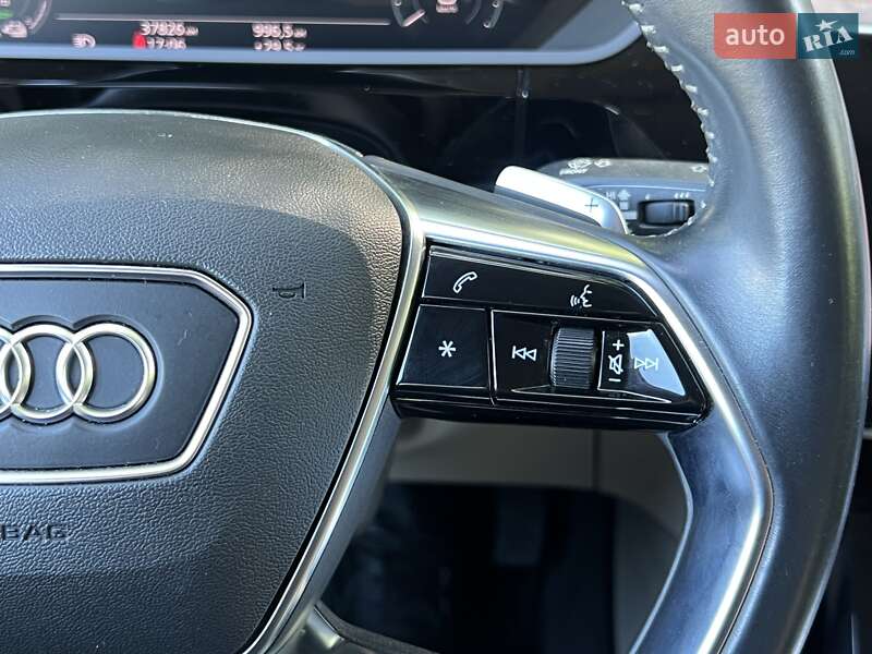 Позашляховик / Кросовер Audi e-tron 2019 в Львові