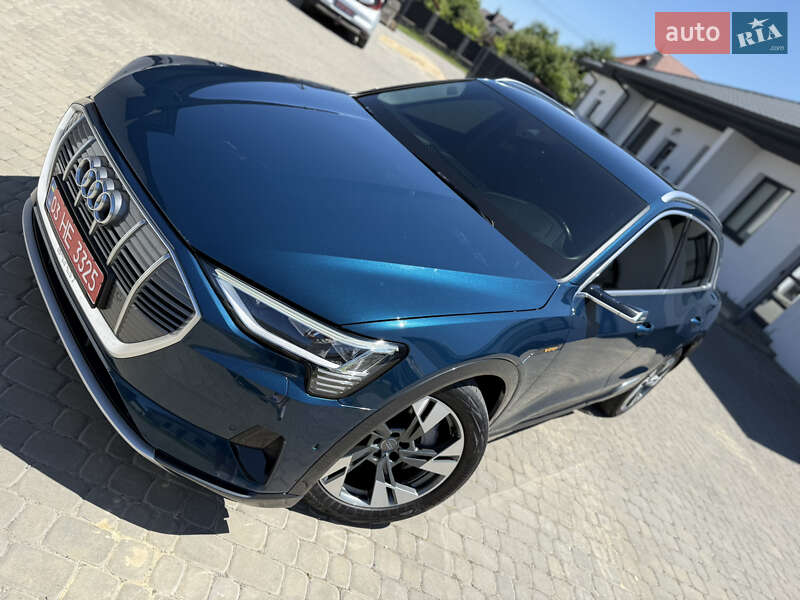 Внедорожник / Кроссовер Audi e-tron 2019 в Луцке