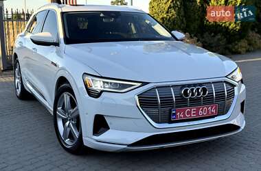 Позашляховик / Кросовер Audi e-tron 2019 в 
