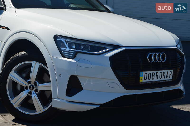 Внедорожник / Кроссовер Audi e-tron 2020 в Львове