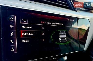 Внедорожник / Кроссовер Audi e-tron 2019 в 