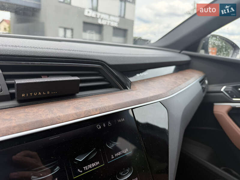 Внедорожник / Кроссовер Audi e-tron 2021 в Луцке фото 10 Внедорожник / Кроссовер Audi e-tron 2021 в Луцке