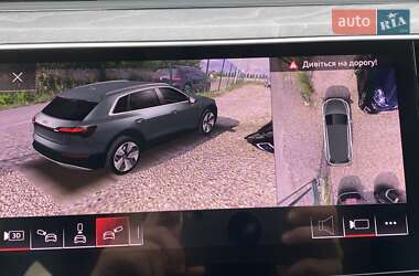 Внедорожник / Кроссовер Audi e-tron 2019 в 