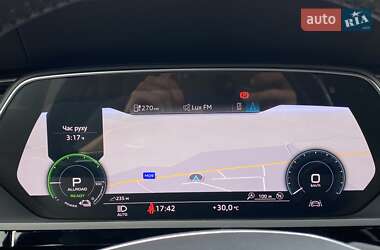 Внедорожник / Кроссовер Audi e-tron 2019 в 