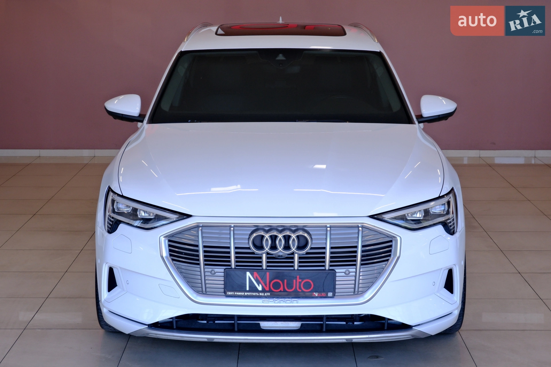 2019 Audi e-tron - мініатюра 2