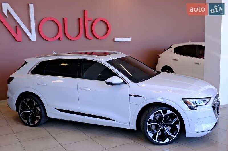 Позашляховик / Кросовер Audi e-tron 2019 в Одесі