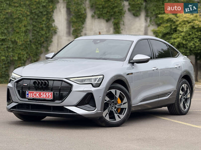 Внедорожник / Кроссовер Audi e-tron 2021 в Ровно