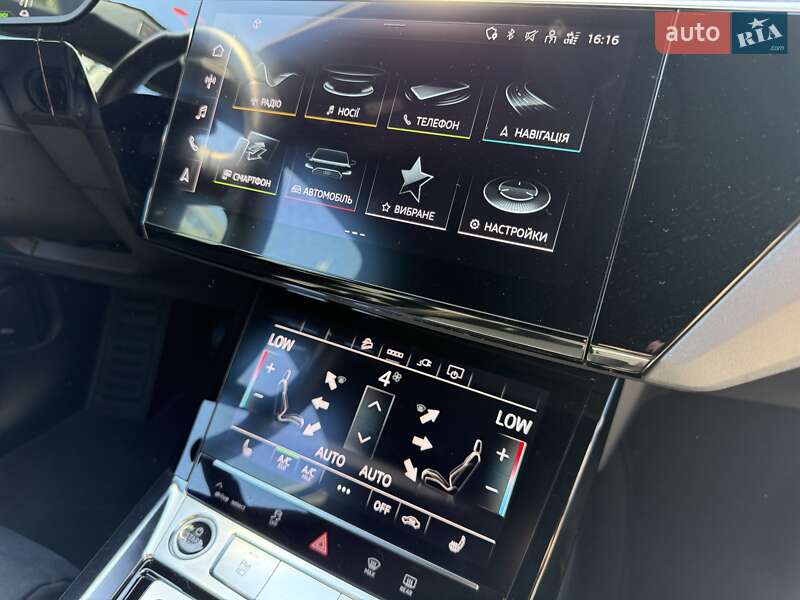 Внедорожник / Кроссовер Audi e-tron 2021 в Ровно