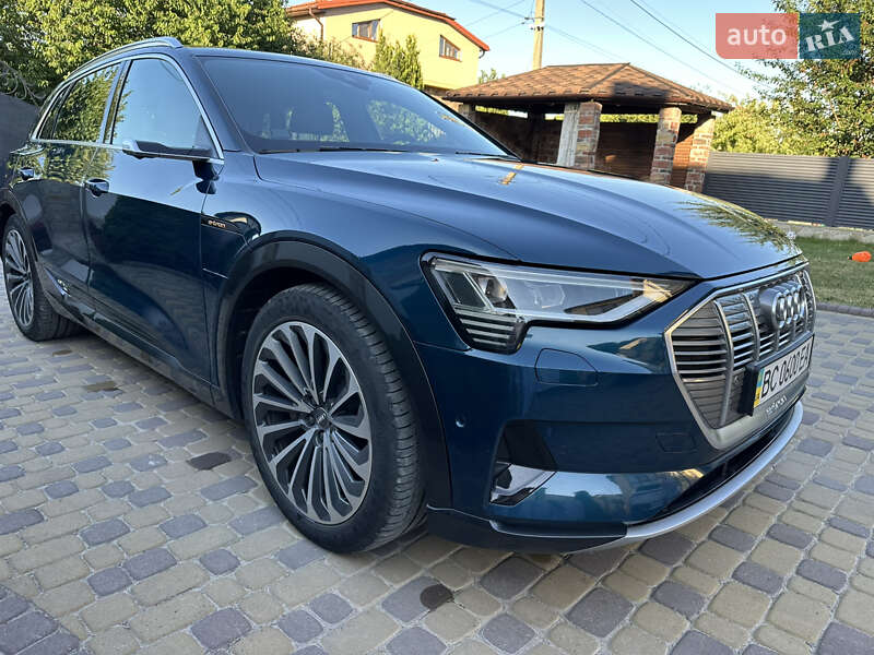 Внедорожник / Кроссовер Audi e-tron 2019 в Львове фото 14 Внедорожник / Кроссовер Audi e-tron 2019 в Львове