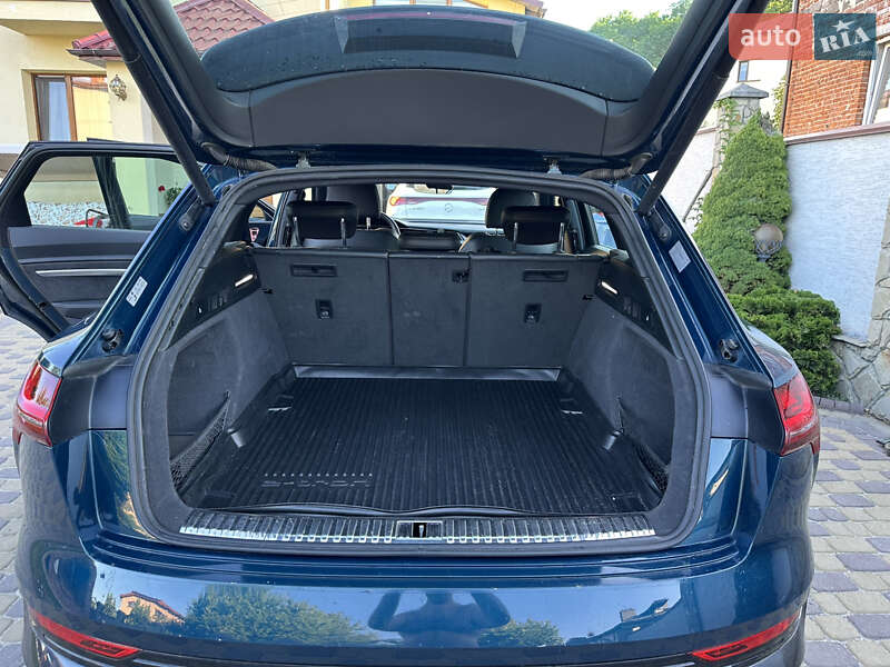 Внедорожник / Кроссовер Audi e-tron 2019 в Львове фото 28 Внедорожник / Кроссовер Audi e-tron 2019 в Львове