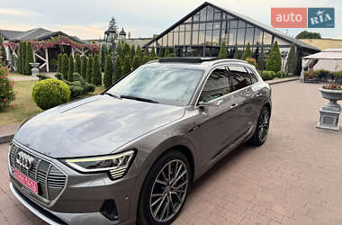 Позашляховик / Кросовер Audi e-tron 2020 в 