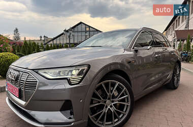 Позашляховик / Кросовер Audi e-tron 2020 в 