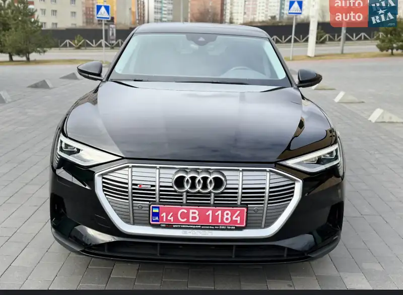 Audi e-tron 2022