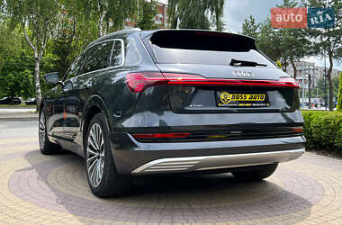 Позашляховик / Кросовер Audi e-tron 2019 в 