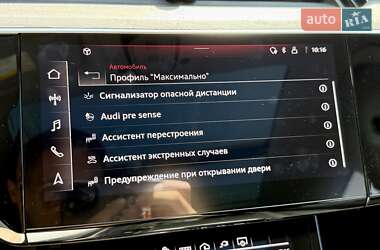 Позашляховик / Кросовер Audi e-tron 2022 в 