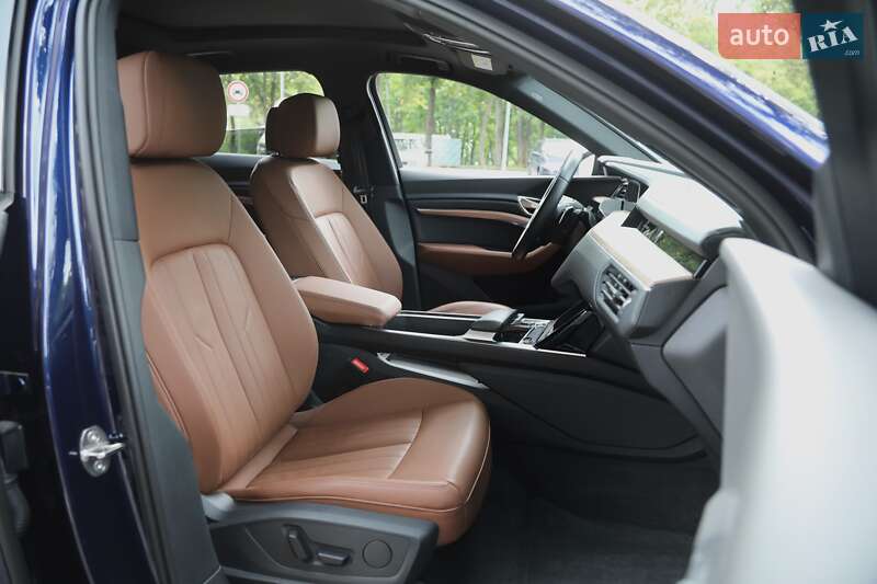 Внедорожник / Кроссовер Audi e-tron 2022 в Харькове фото 14 Внедорожник / Кроссовер Audi e-tron 2022 в Харькове