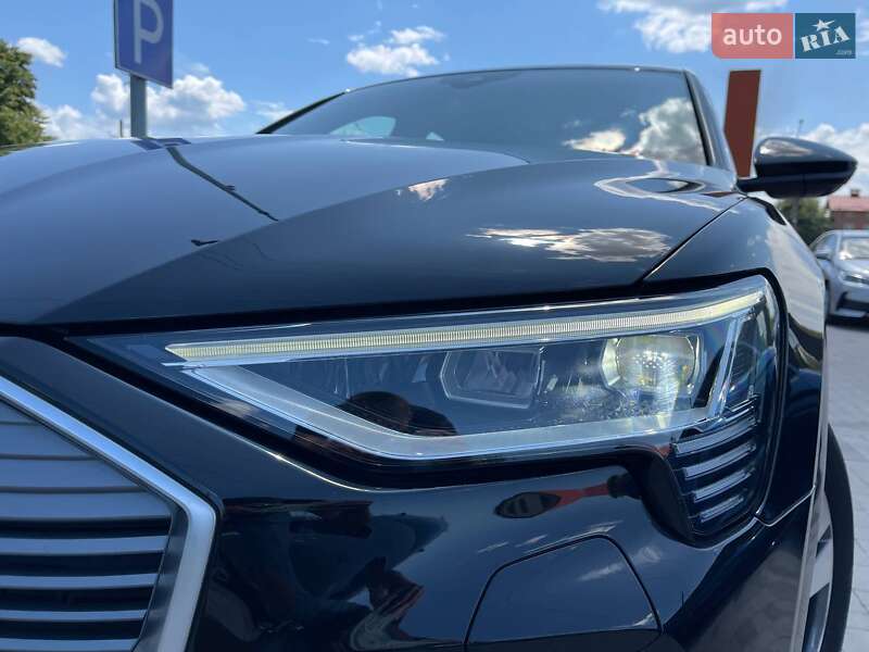 Внедорожник / Кроссовер Audi e-tron 2021 в Львове
