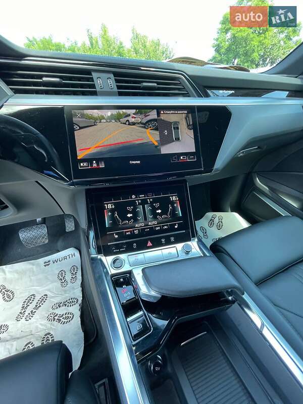 Внедорожник / Кроссовер Audi e-tron 2021 в Львове